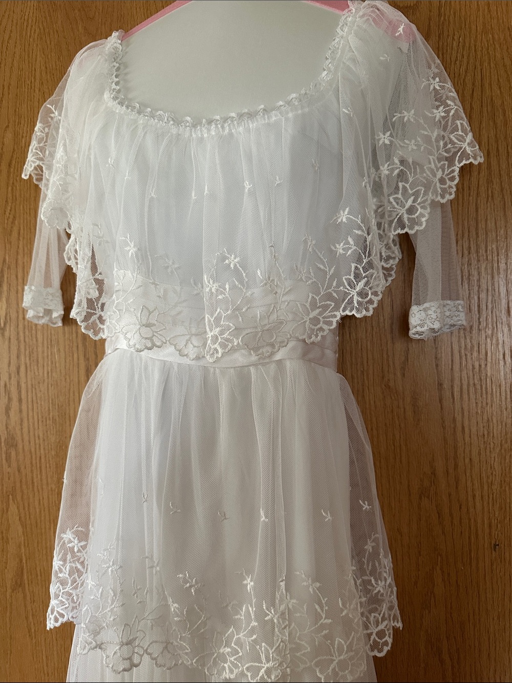 Ethereal 1980s Gunne Sax White Tiered Lace Maxi Dress - Picture 2 of 6